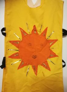 Kids Costumes to Hire - Sun Bib